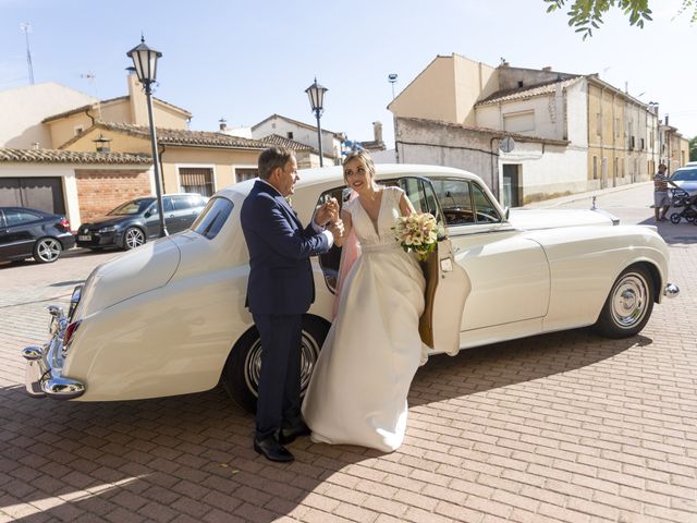 La boda de Jordi y Ana en Valoria La Buena, Valladolid 20