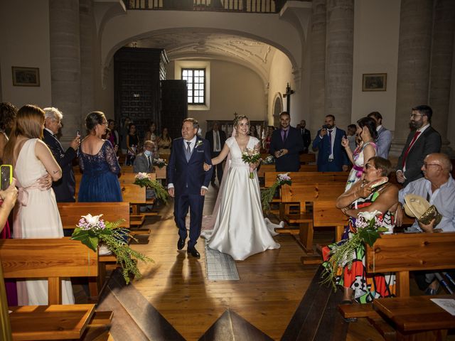 La boda de Jordi y Ana en Valoria La Buena, Valladolid 21