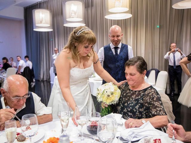 La boda de Asier  y Amanda  en Bilbao, Vizcaya 27