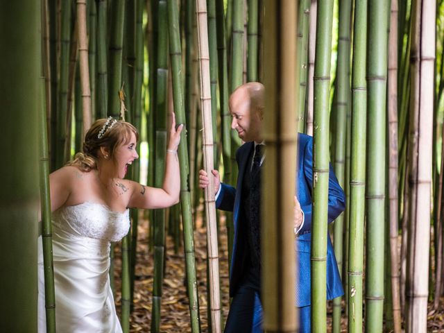 La boda de Asier  y Amanda  en Bilbao, Vizcaya 36