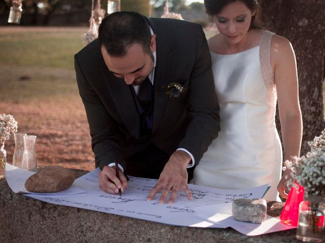 La boda de Javier y Ana Paula en Navalagamella, Madrid 46