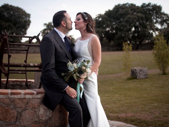 La boda de Javier y Ana Paula en Navalagamella, Madrid 50