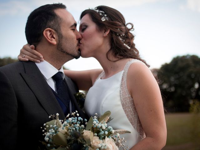 La boda de Javier y Ana Paula en Navalagamella, Madrid 51