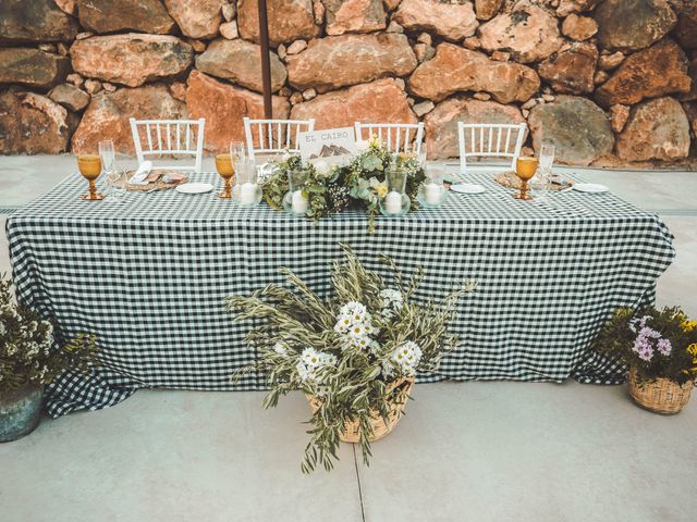 La boda de Robert  y Cristina  en Antequera, Málaga 23