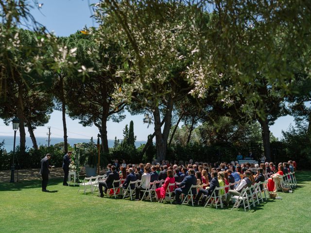 La boda de Marc y Teresa en Premia De Dalt, Barcelona 37