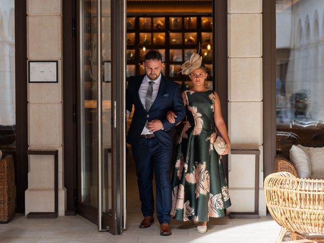 La boda de Florin y Adriana en Tarancon, Cuenca 8