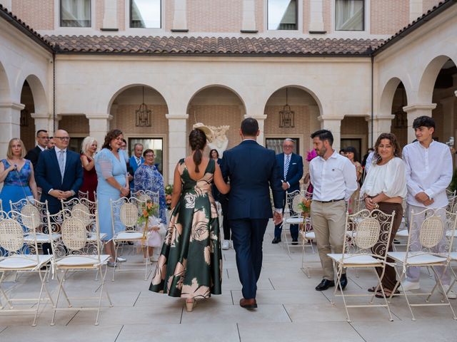 La boda de Florin y Adriana en Tarancon, Cuenca 9