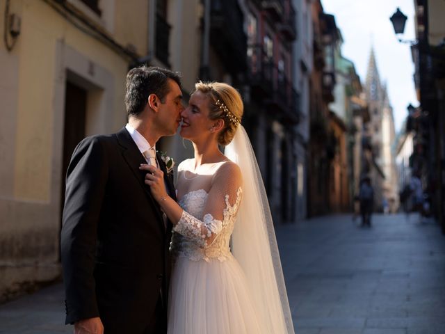 La boda de Gianlluca y Irene en Oviedo, Asturias 21