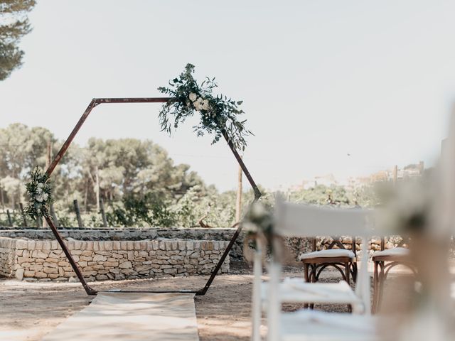 La boda de Carlos y Mireia en El Vendrell, Tarragona 28