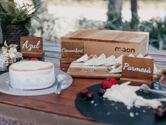 La boda de Carlos y Mireia en El Vendrell, Tarragona 61