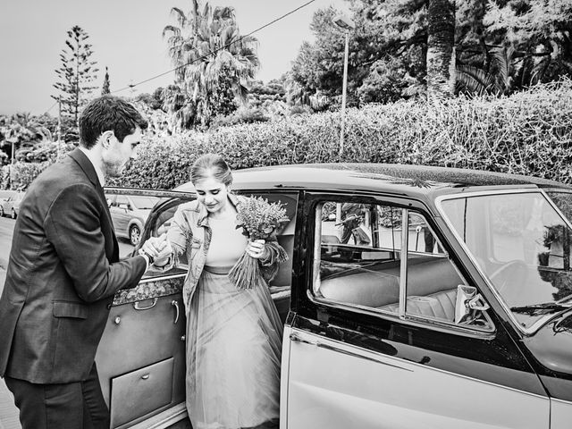 La boda de Beatriz y Nacho en Benicàssim/benicasim, Castellón 31