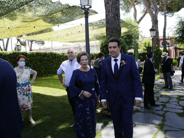 La boda de Javi y Cris en San Agustin De Guadalix, Madrid 8