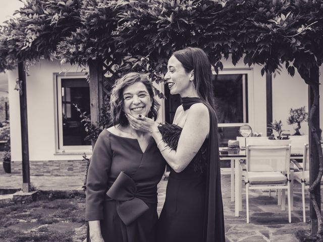 La boda de Roberto y Maria en San Tirso (Mens), A Coruña 8