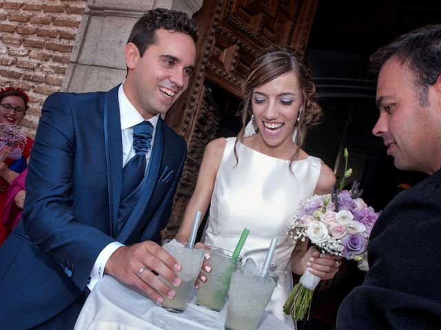 La boda de Miguel Angel y Rocío en Campo De Criptana, Ciudad Real 15