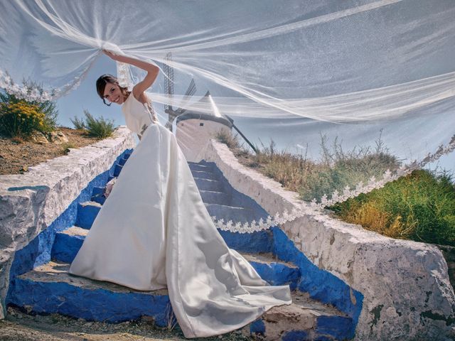 La boda de Miguel Angel y Rocío en Campo De Criptana, Ciudad Real 16