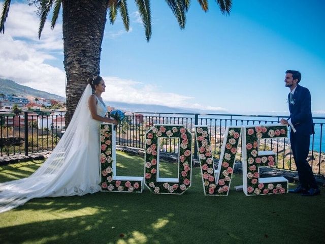 La boda de Beatriz y Daniel en La Victoria De Acentejo, Santa Cruz de Tenerife 12