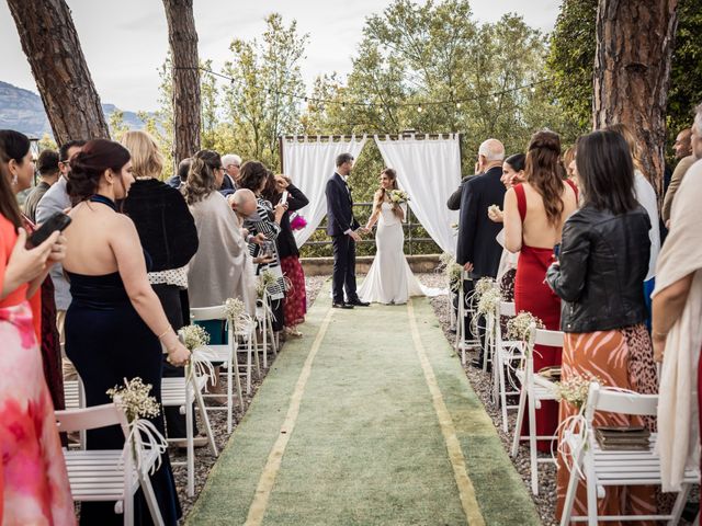 La boda de Sergio y Gemma en Castellar Del Valles, Barcelona 48