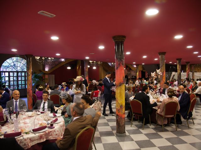 La boda de Javier y Cinta en Valverde Del Camino, Huelva 43