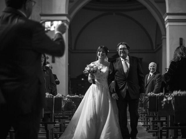 La boda de Adrian y Alicia en Casas De Los Pinos, Cuenca 17