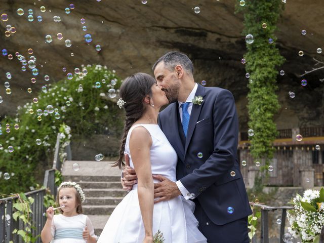 La boda de Fran y Inma en Oviedo, Asturias 1