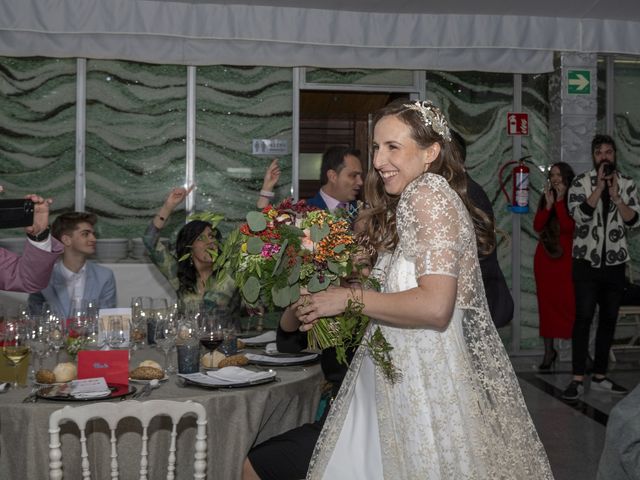 La boda de Sara y Adrián en Madrid, Madrid 31