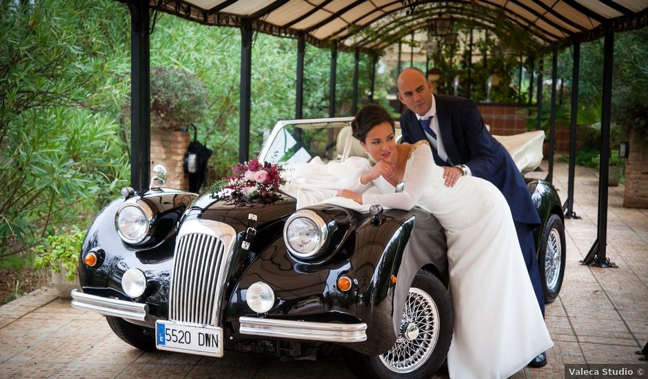 La boda de Javier y Cinta en Valverde Del Camino, Huelva