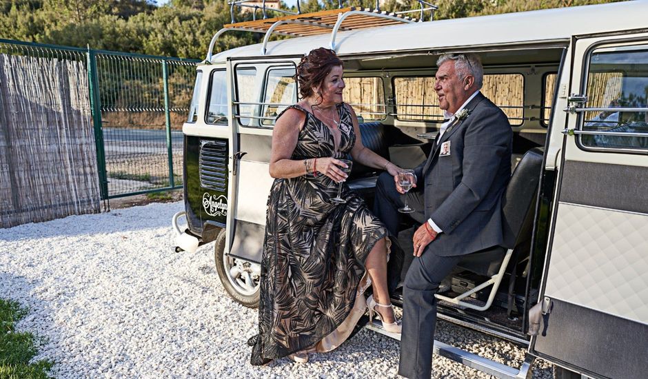 La boda de Vicente y Helena en Siete Aguas, Valencia