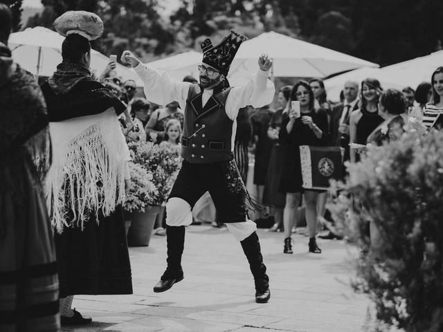 La boda de Vikram y Olga en Bueu (Meiro), Pontevedra 54