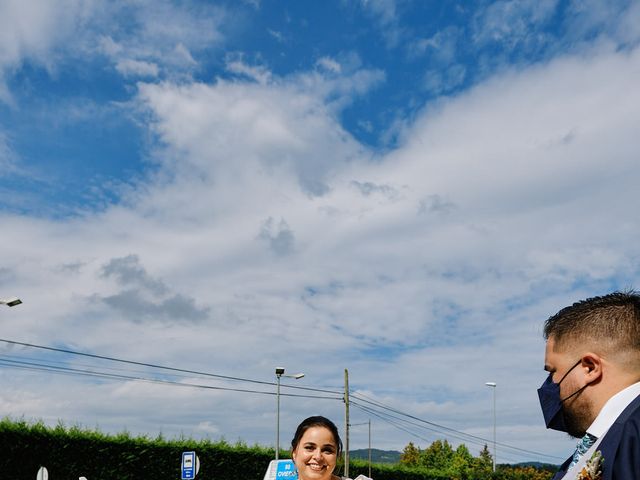 La boda de Jorge y Miriam en Amandi, Asturias 56