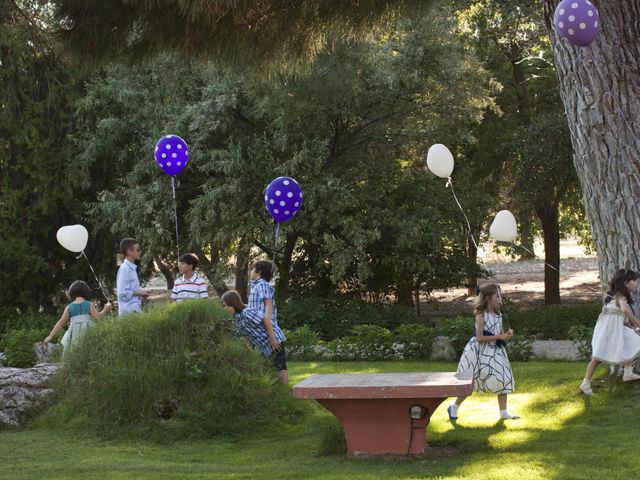 La boda de Beatriz Alite Huguet y Levente Bazsanyi en Alcalá De Henares, Madrid 17