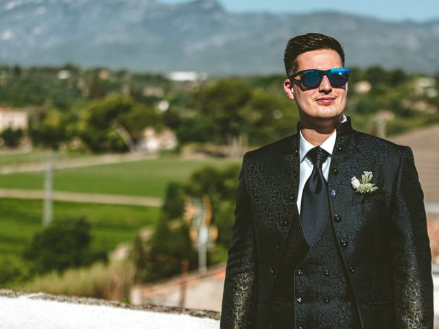 La boda de Vicent y Laia en El Pinell De Brai, Tarragona 15