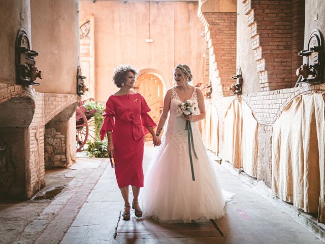 La boda de Vicent y Laia en El Pinell De Brai, Tarragona 31