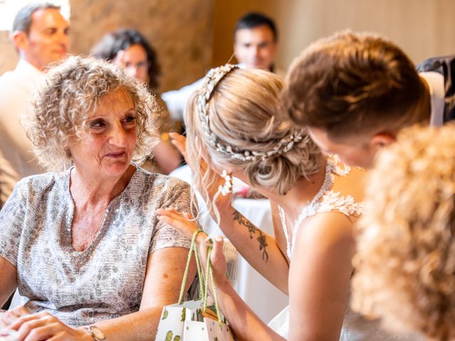 La boda de Vicent y Laia en El Pinell De Brai, Tarragona 75