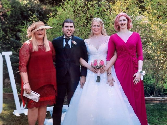 La boda de Alejandro y Laura en Sant Fost De Campsentelles, Barcelona 4