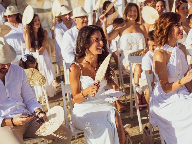 La boda de Paul y Carolina en Torre Del Mar, Málaga 38