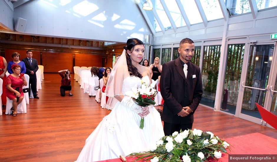 La boda de Antonio y Paola en Zaragoza, Zaragoza