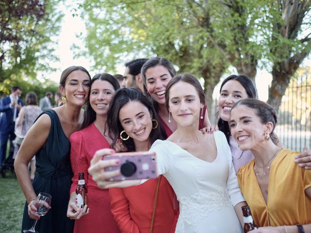 La boda de Carlos y Isabel en Vecinos, Salamanca 20