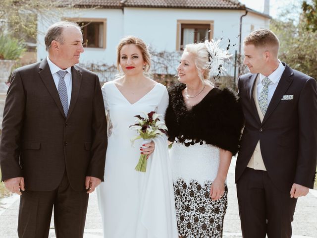 La boda de Jesus y Estefania en Barco De Avila, Ávila 20