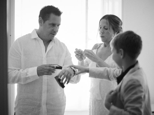 La boda de Luis y Marta en A Coruña, A Coruña 2