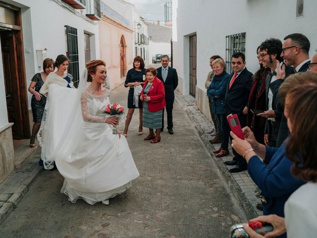La boda de Pedro y Manuela en Bolaños De Calatrava, Ciudad Real 45
