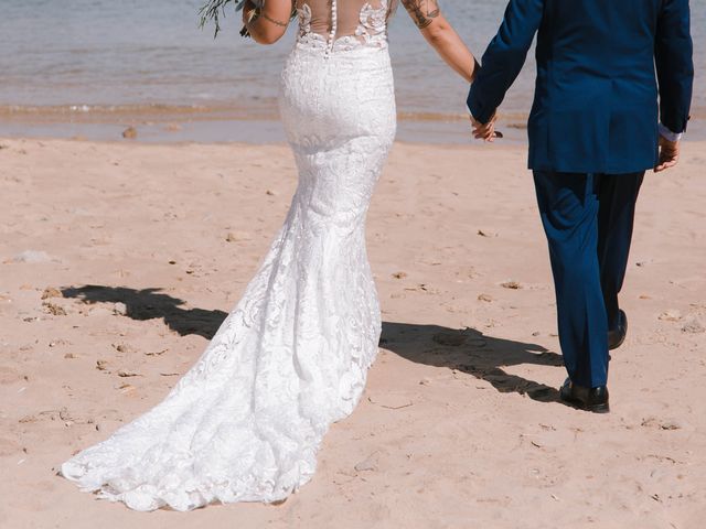 La boda de Joaquín y Lidia en Chiclana De La Frontera, Cádiz 21