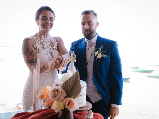 La boda de Joaquín y Lidia en Chiclana De La Frontera, Cádiz 31