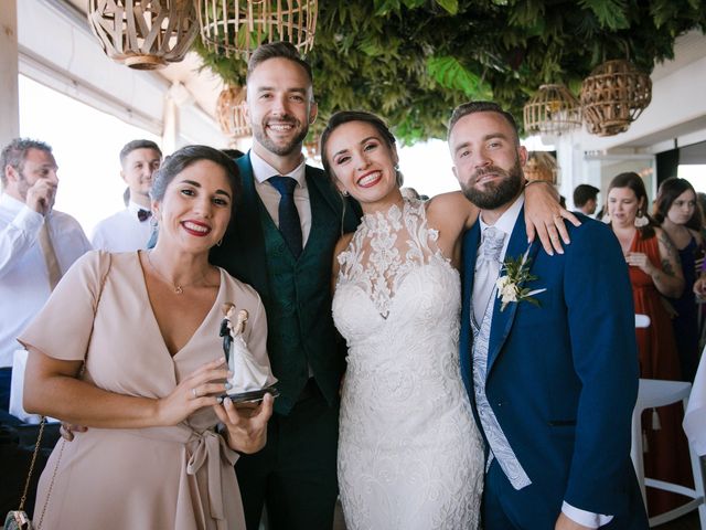 La boda de Joaquín y Lidia en Chiclana De La Frontera, Cádiz 35
