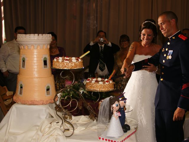 La boda de Marta y Albert en Torredembarra, Tarragona 26