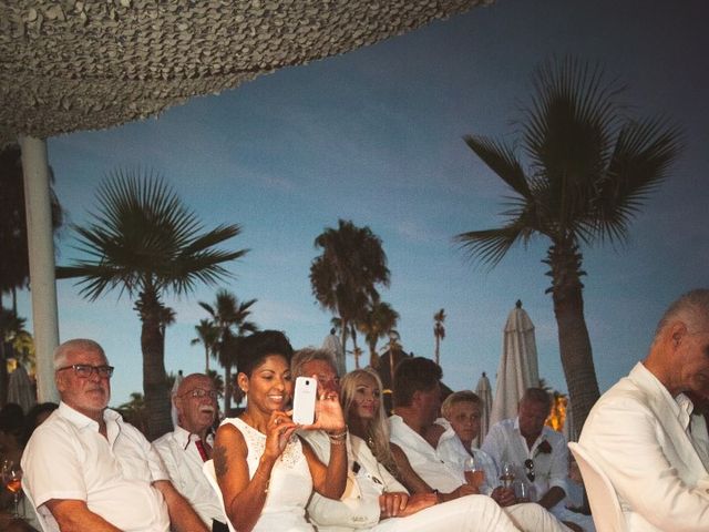 La boda de Bruno y Milene en Estepona, Málaga 24