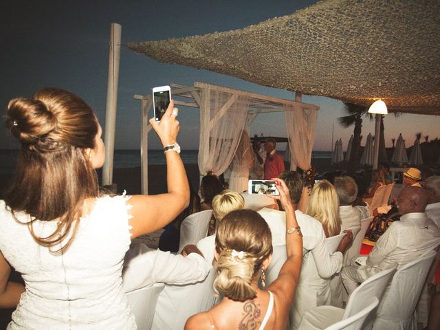 La boda de Bruno y Milene en Estepona, Málaga 28