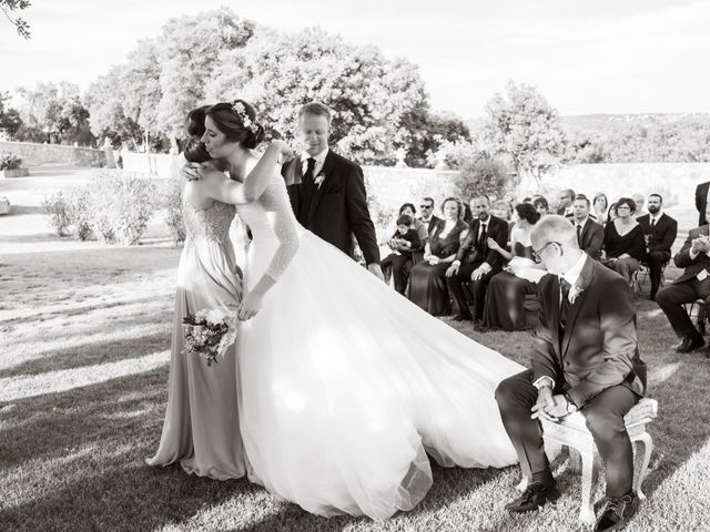 La boda de Ralph y Gema en Navalagamella, Madrid 73