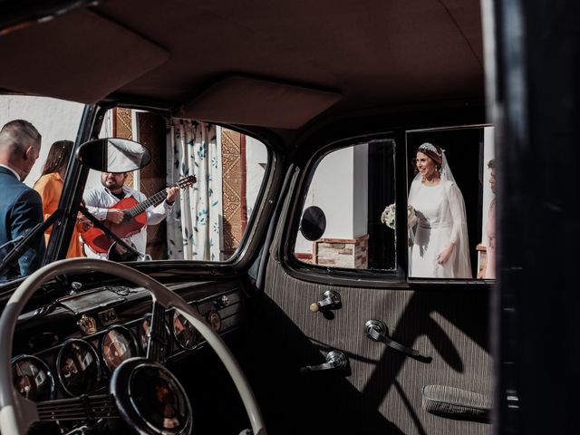 La boda de Beatriz y Ricardo en Alhaurin De La Torre, Málaga 13