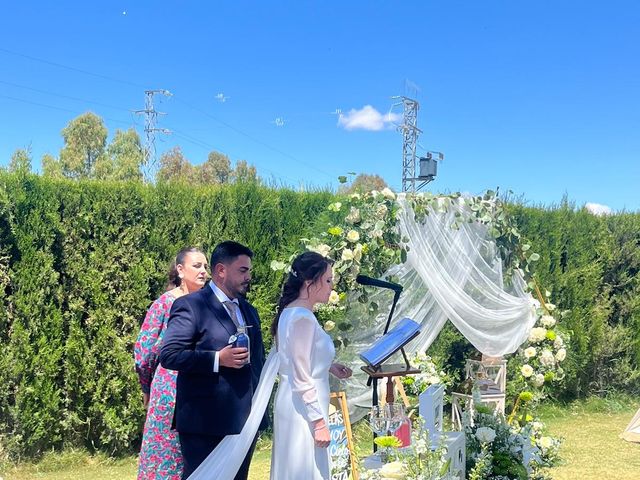 La boda de Beatriz y Alejandro en Granja De Torrehermosa, Badajoz 7