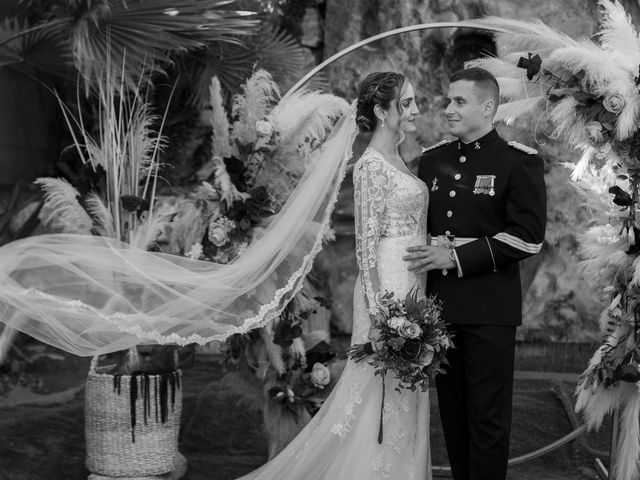 La boda de Juan y Eva en Almería, Almería 40